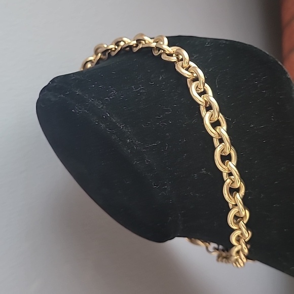 Vintage Heart Necklace - Picture 12 of 16